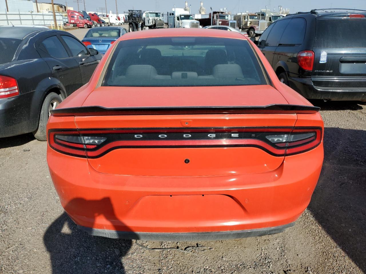 2016 Dodge Charger Police - zdjęcie 6