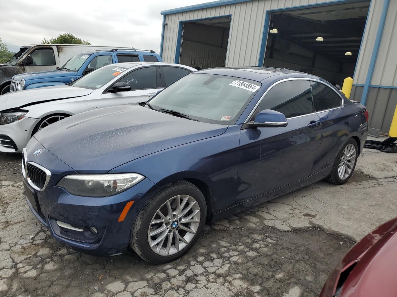 2016 BMW 228 Xi Sulev - zdjęcie główne