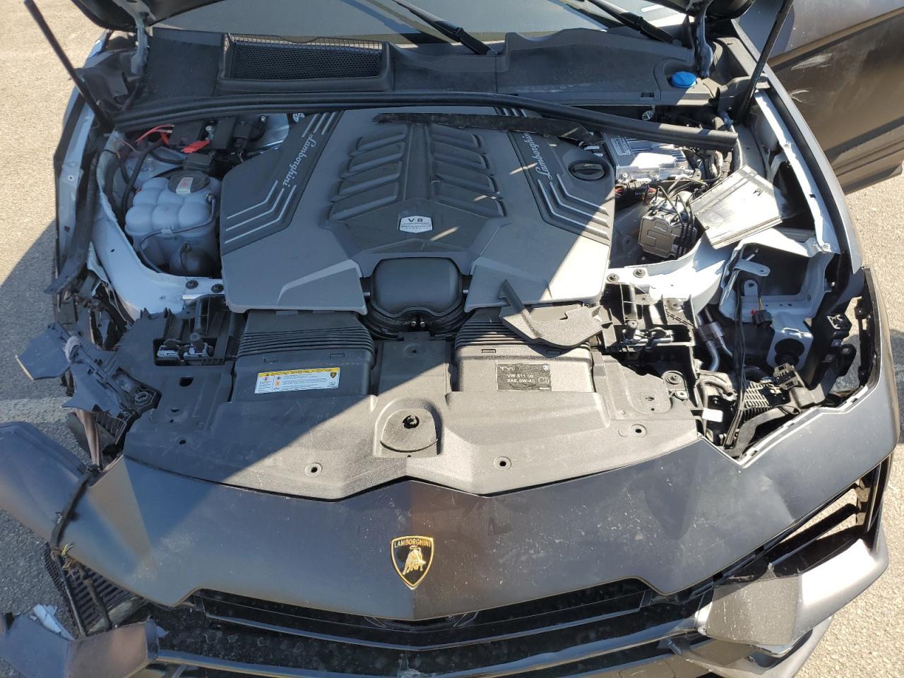 2024 Lamborghini Urus S - zdjęcie 12