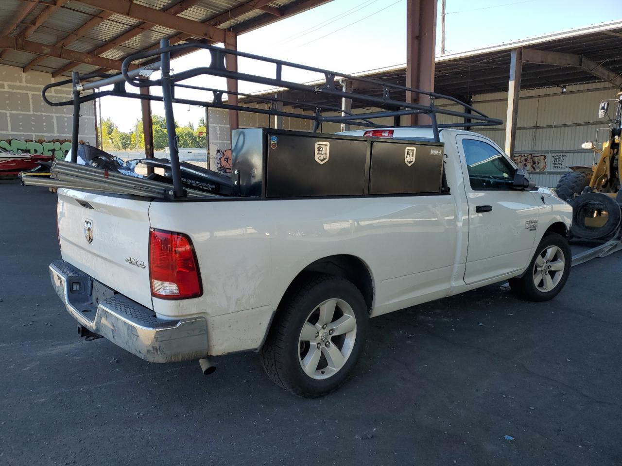 2022 Ram 1500 Classic Tradesman - zdjęcie 3