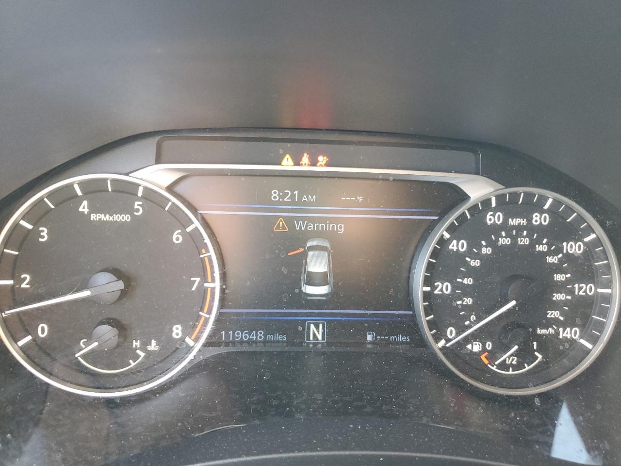 2019 Nissan Altima - zdjęcie 9