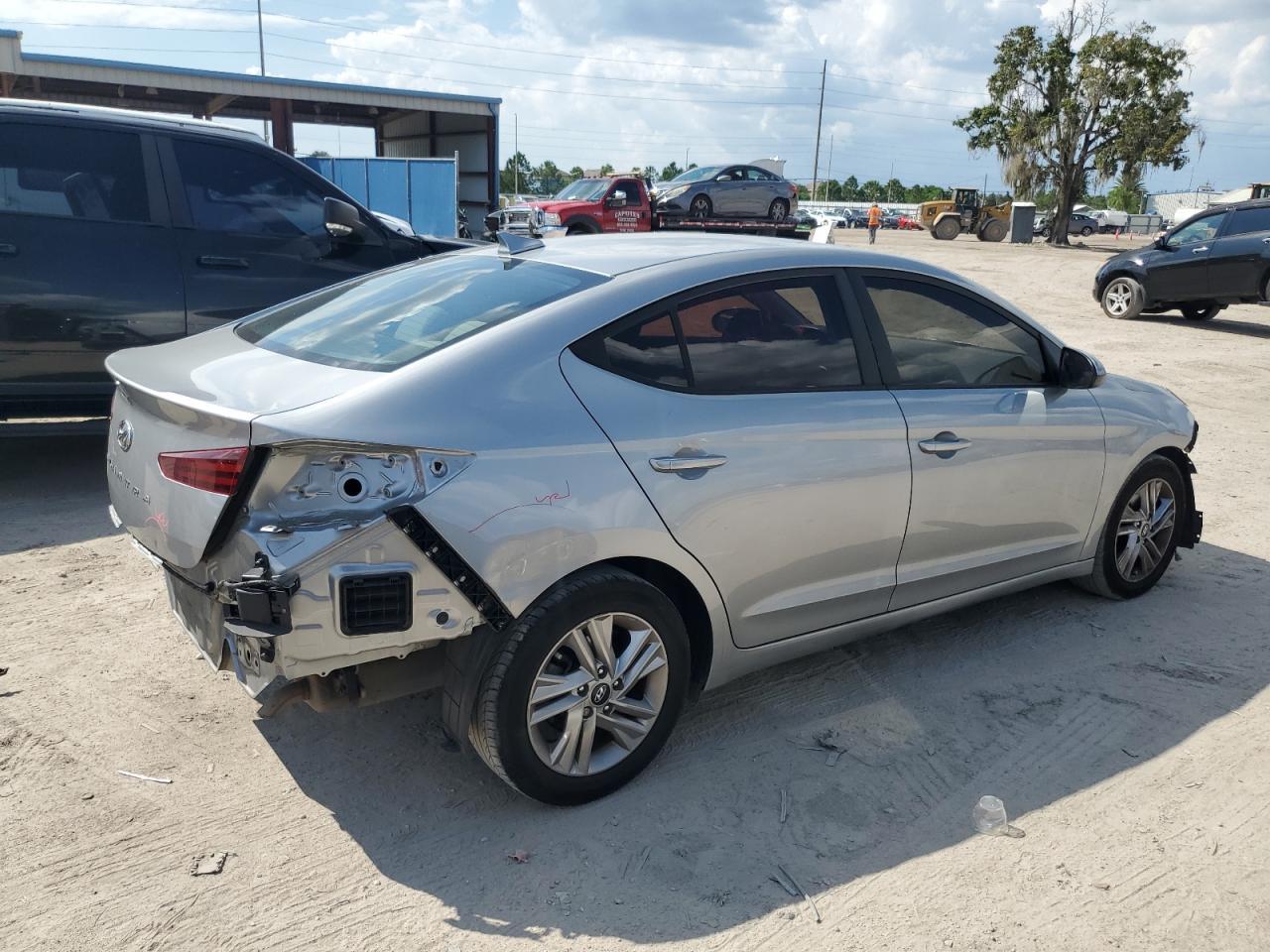 2020 Hyundai Elantra Sel - zdjęcie 5