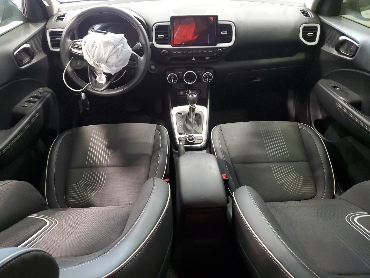 2023 Hyundai Venue Sel - zdjęcie 8