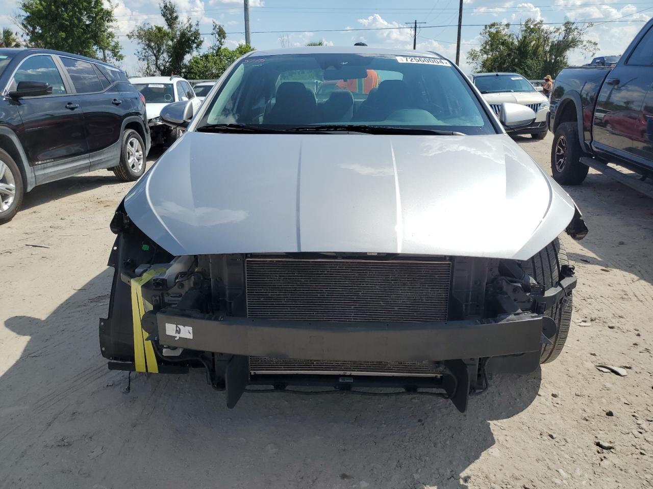 2020 Hyundai Elantra Sel - zdjęcie 9