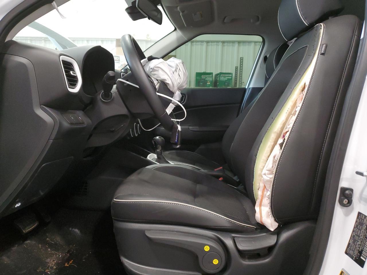 2023 Hyundai Venue Sel - zdjęcie 7