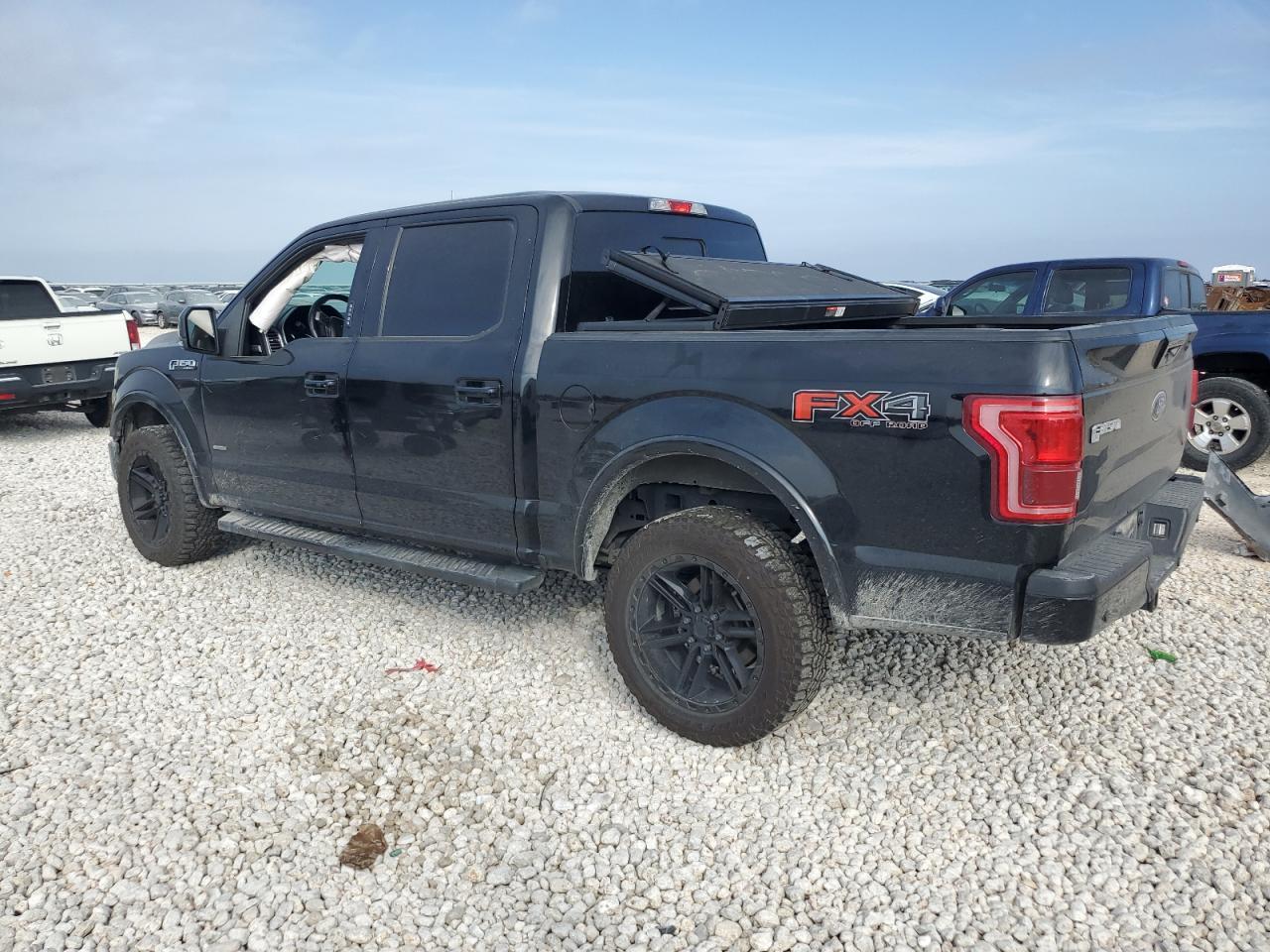 2016 Ford F150 Supercrew - zdjęcie 2