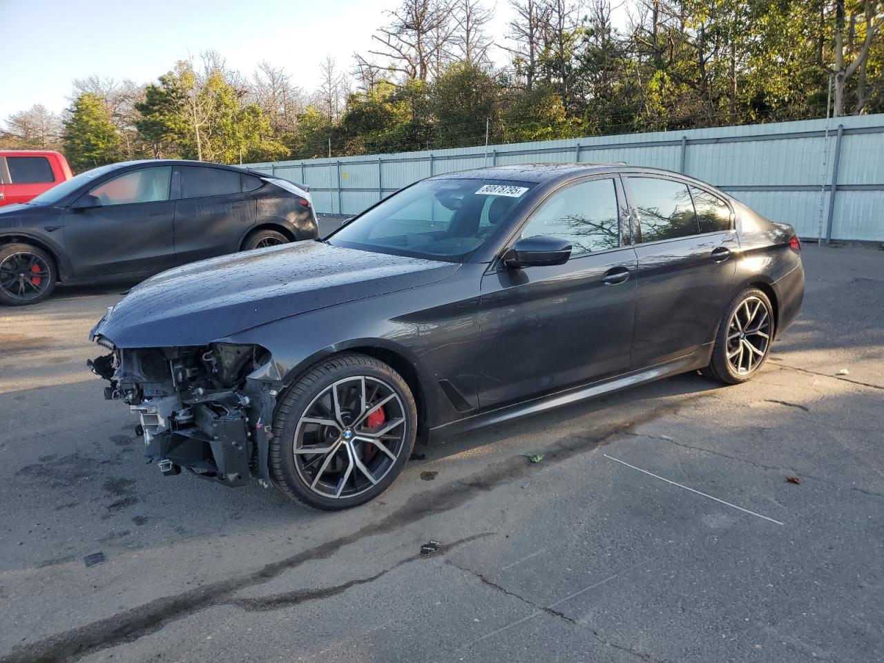 2022 BMW Seria 5 - zdjęcie główne