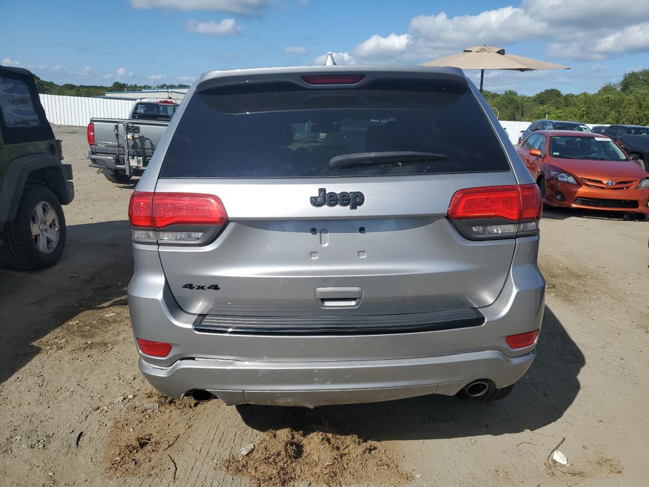 2014 Jeep Grand Cherokee Laredo - zdjęcie 6