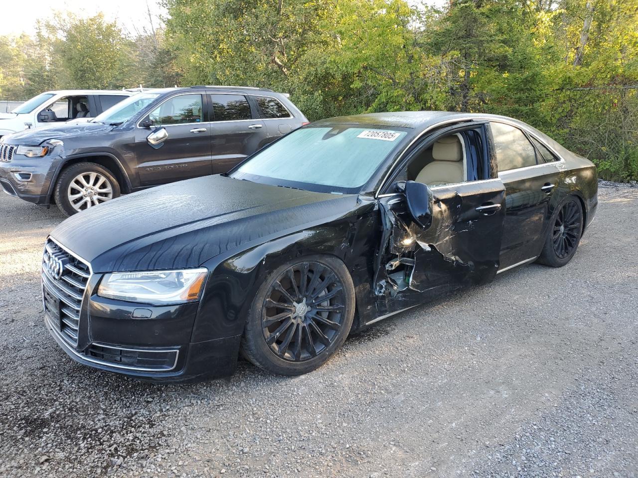 2016 Audi A8 Quattro - zdjęcie główne