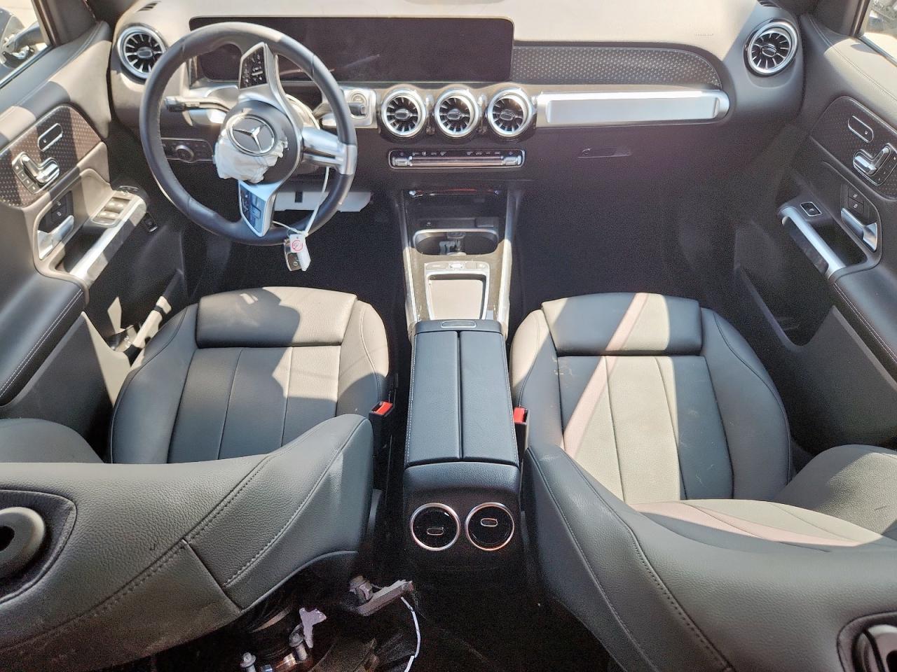 2024 Mercedes-Benz GLB - zdjęcie 8