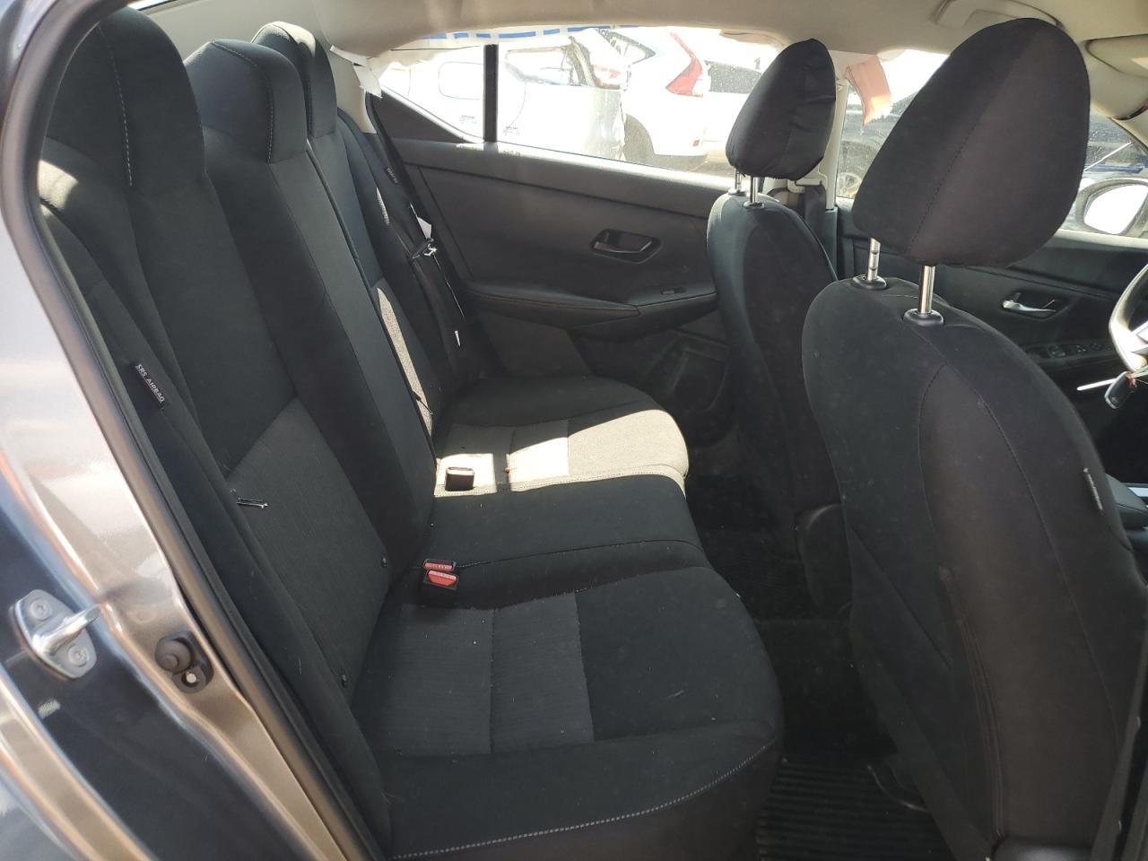 2025 Nissan Sentra - zdjęcie 10