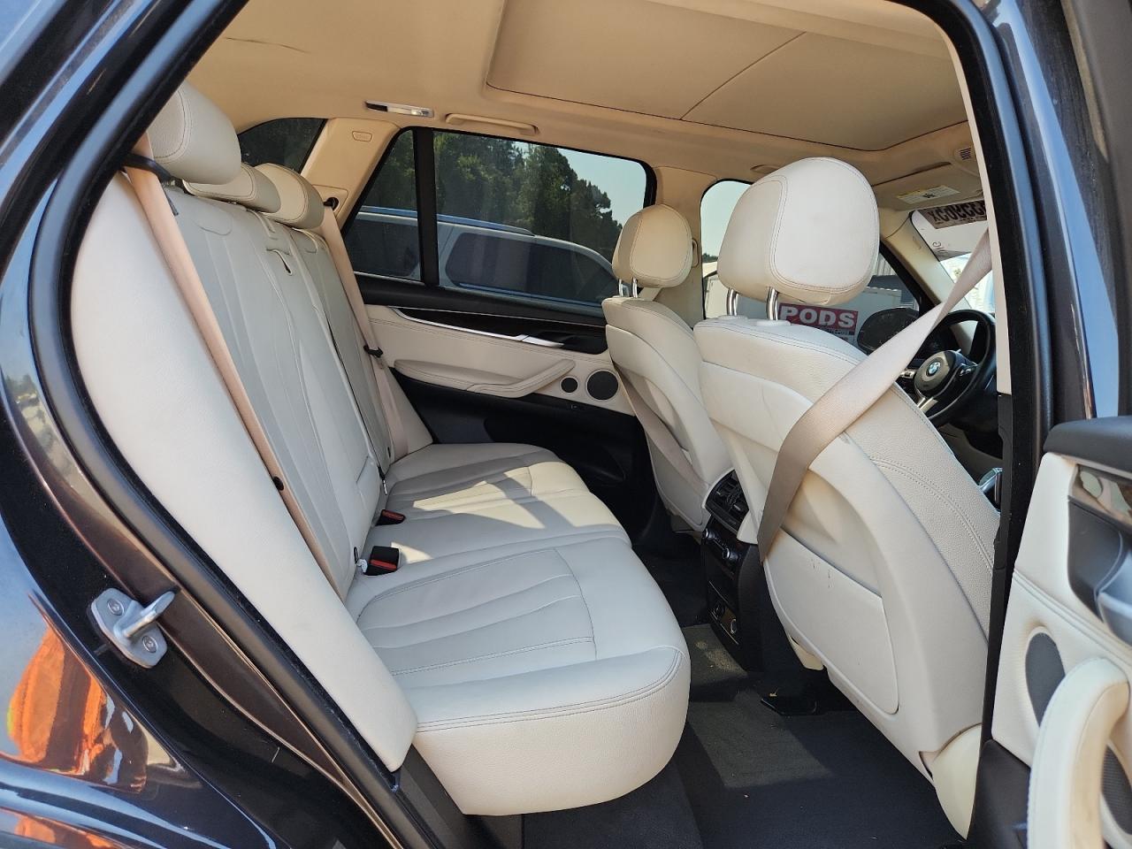 2015 BMW X5 xDrive35D - zdjęcie 11