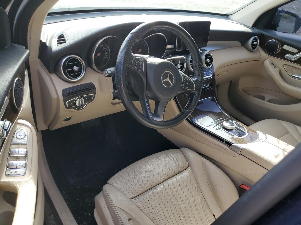 2017 Mercedes-Benz Glc 300 4Matic - zdjęcie 8