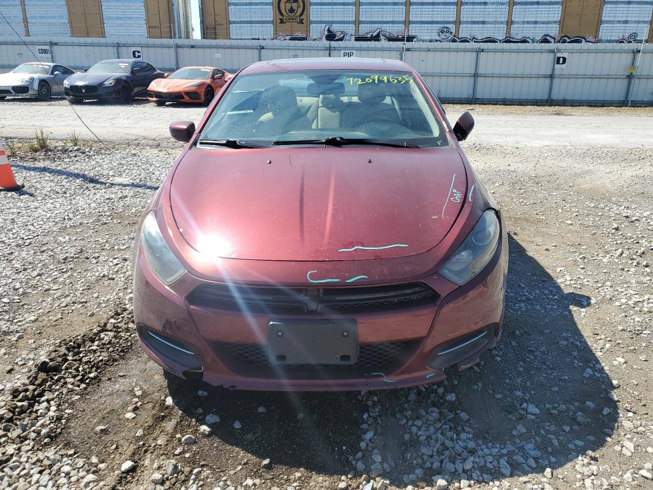 2015 Dodge Dart Sxt - zdjęcie 9