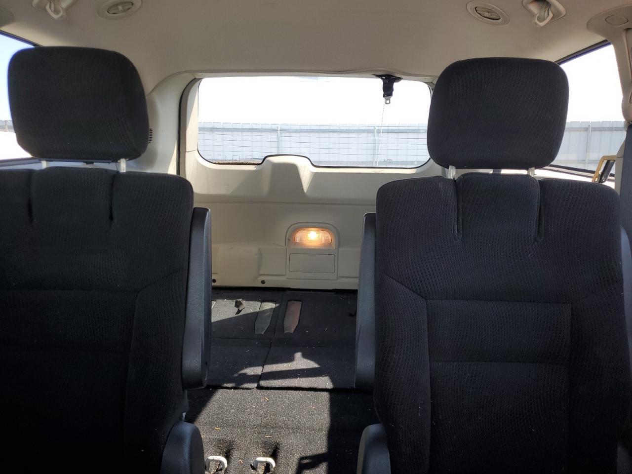 2016 Dodge Grand Caravan Sxt - zdjęcie 10