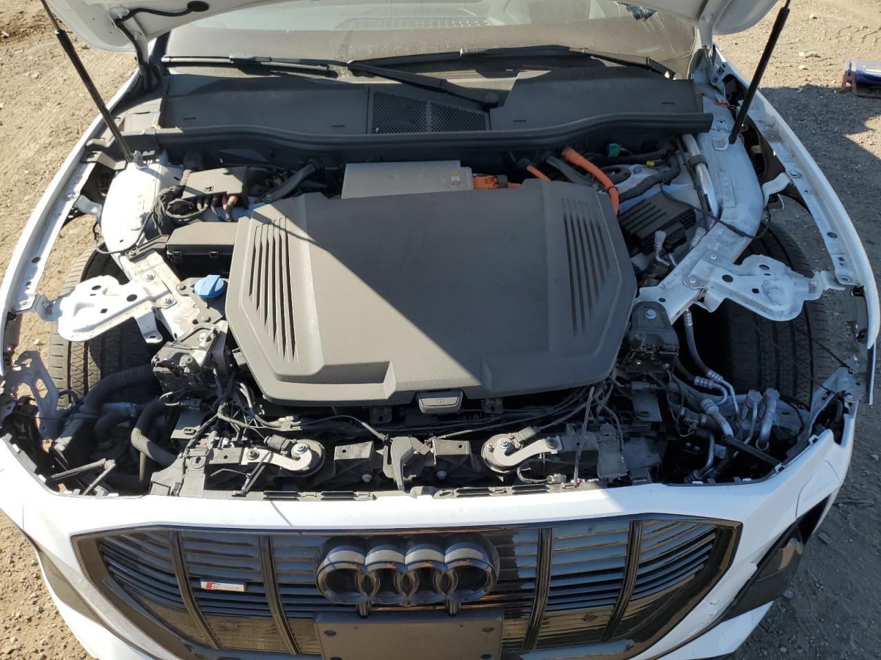 2022 Audi e-tron - zdjęcie 12