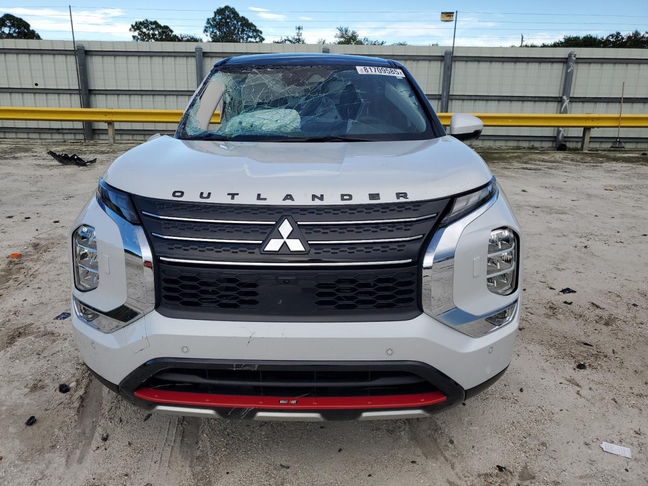 2023 Mitsubishi Outlander Se - zdjęcie 5