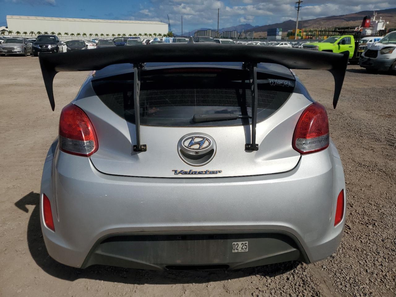 2017 Hyundai Veloster - zdjęcie 6