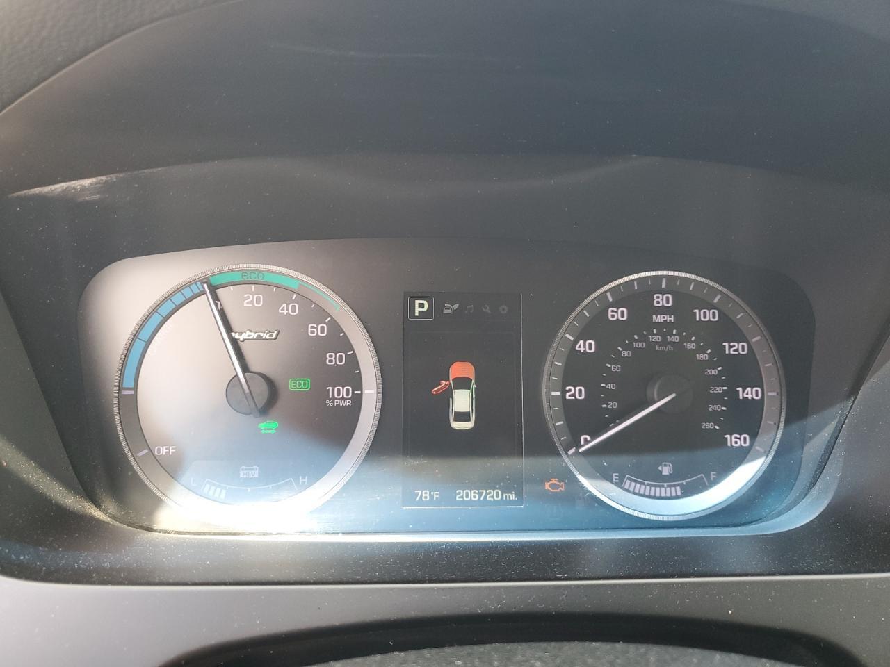 2016 Hyundai Sonata Hybrid - zdjęcie 9