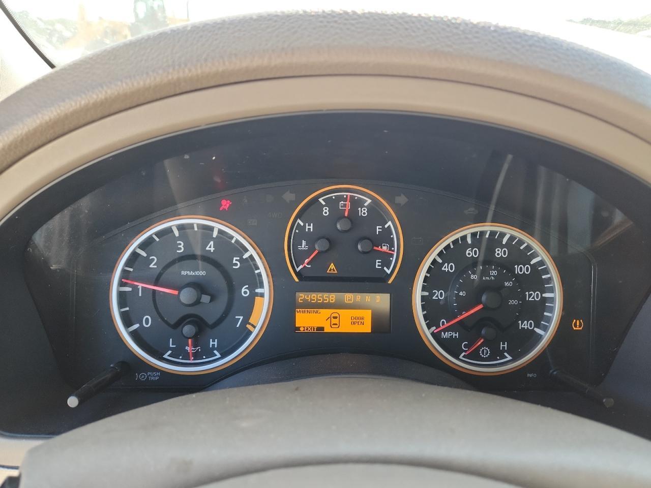 2014 Nissan Armada Sv - zdjęcie 9