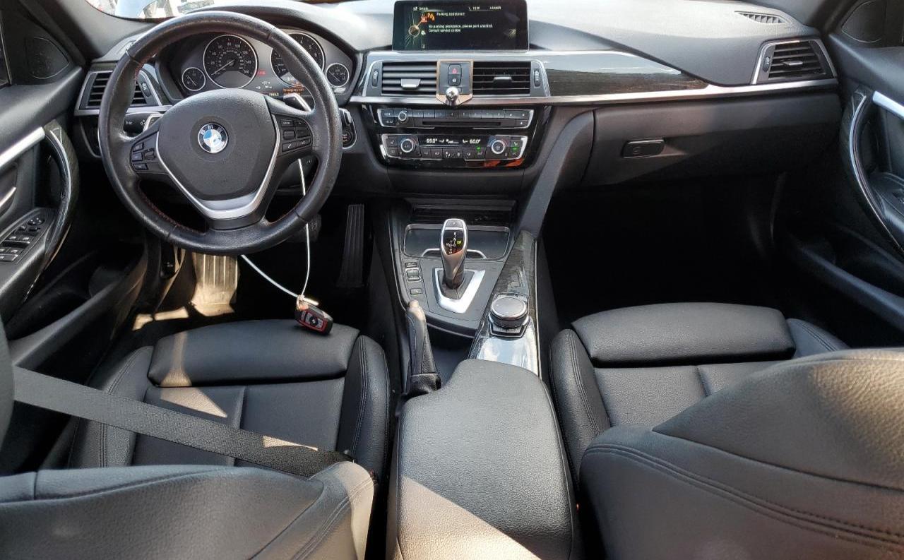 2016 BMW Seria 3 - zdjęcie 8