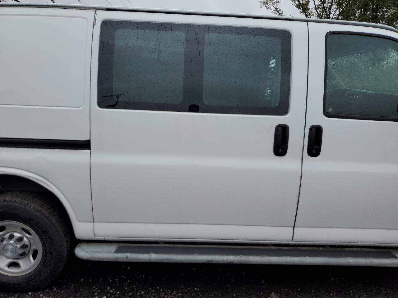2018 Chevrolet Express G2500 - zdjęcie 10