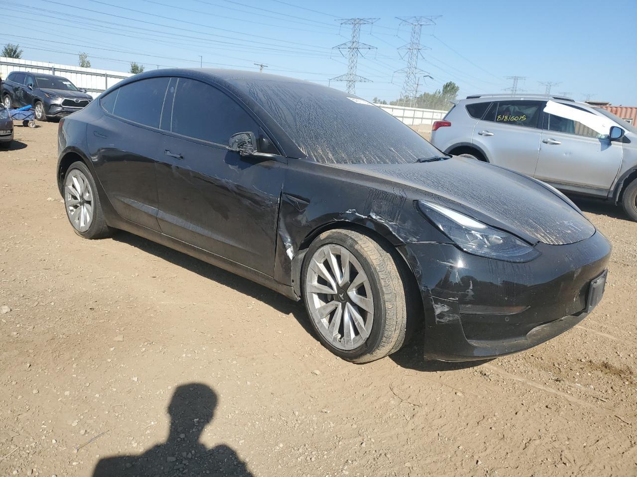 2022 Tesla Model 3 - zdjęcie 4