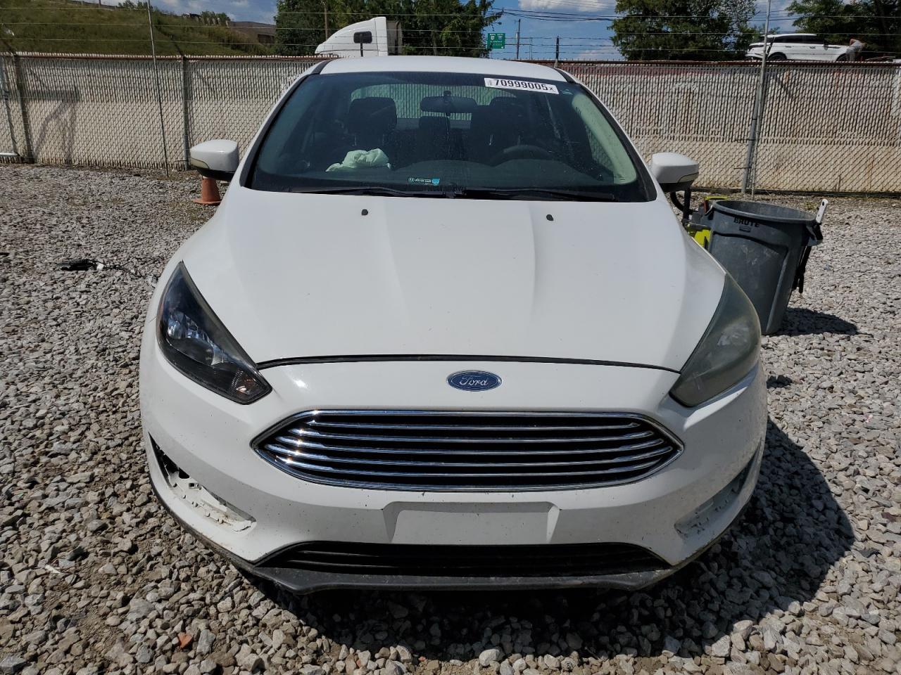 2016 Ford Focus Se - zdjęcie 5