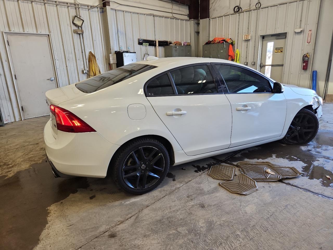 2017 Volvo S60 - zdjęcie 3