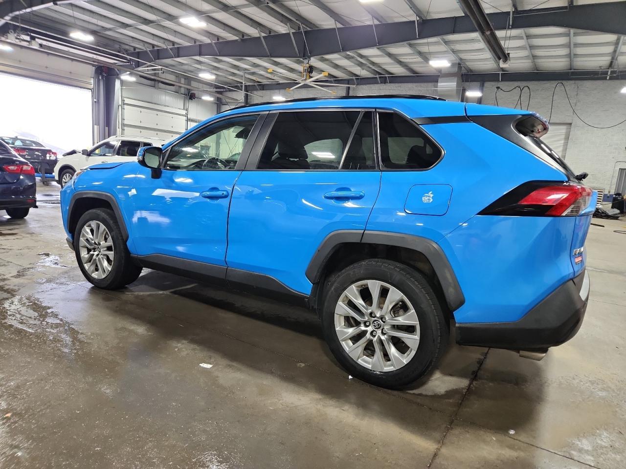 2019 Toyota Rav4 Xle Premium - zdjęcie 2