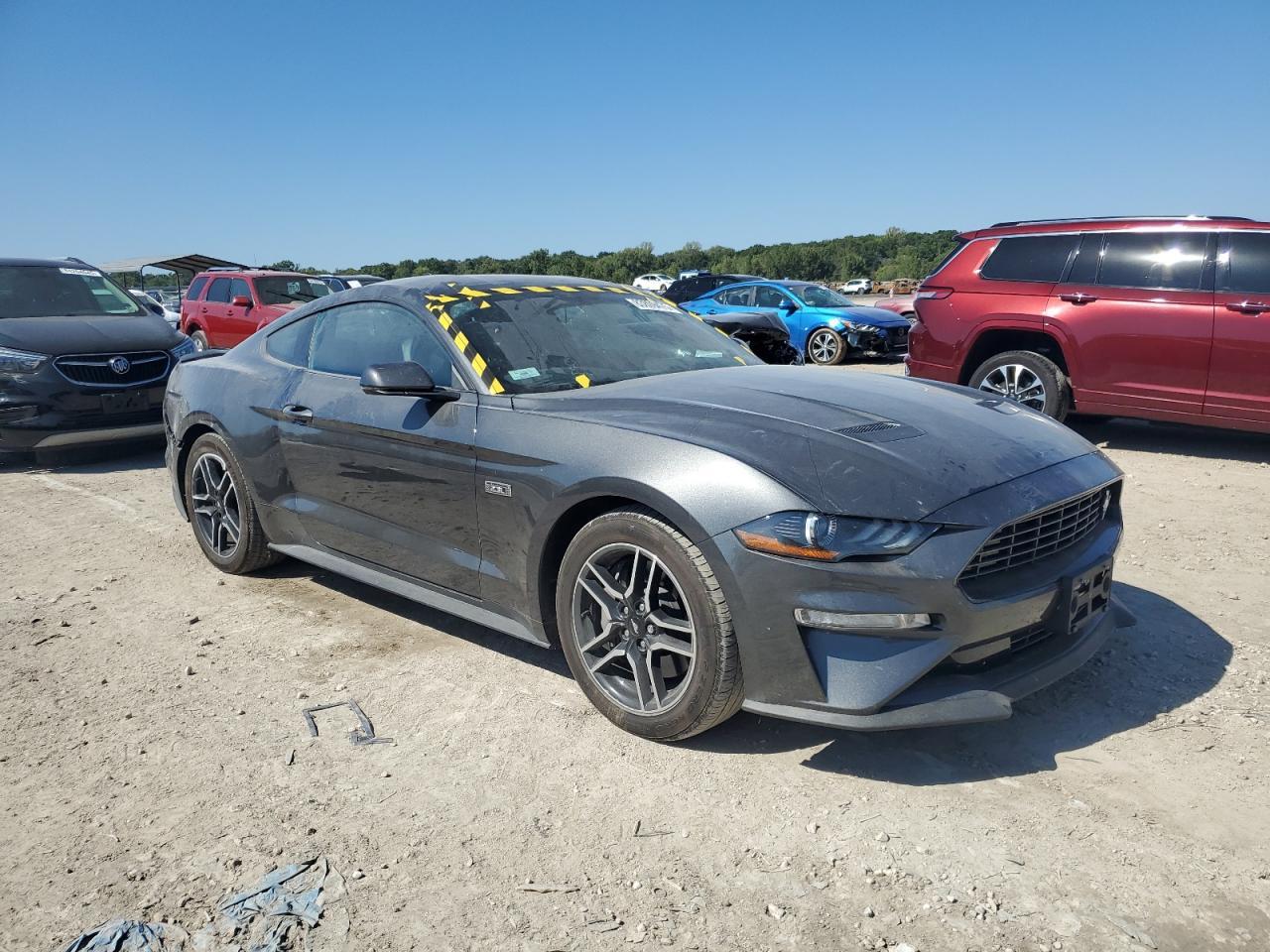 2020 Ford Mustang - zdjęcie 4