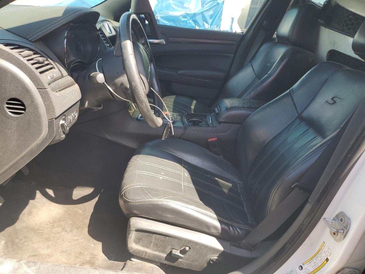 2015 Chrysler 300 - zdjęcie 7