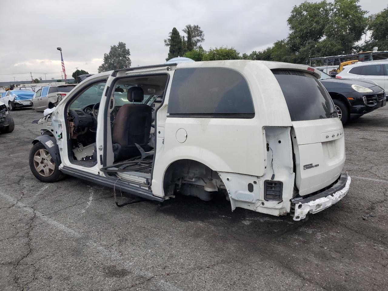 2013 Dodge Grand Caravan Se - zdjęcie 2