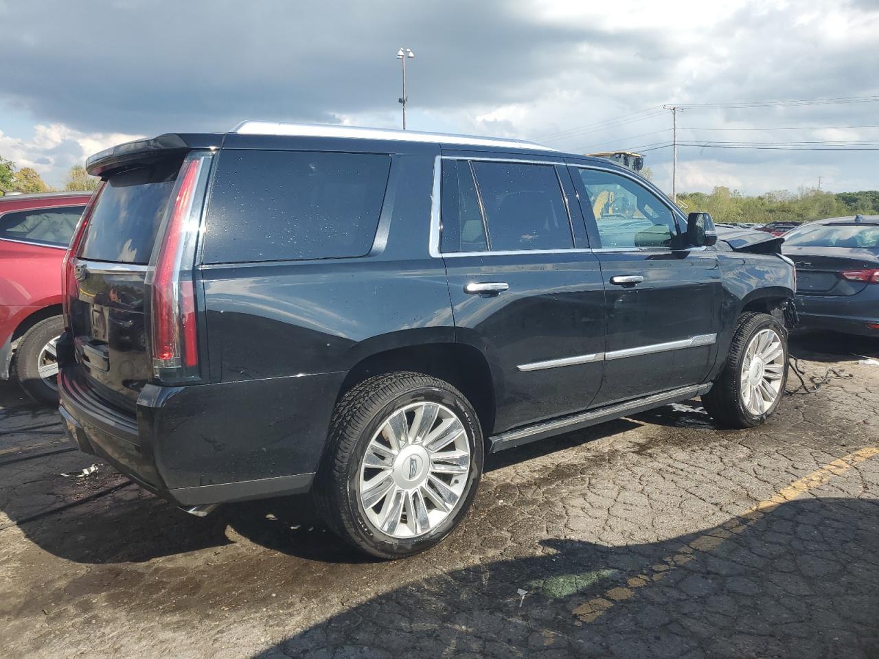 2016 Cadillac Escalade Platinum - zdjęcie 3