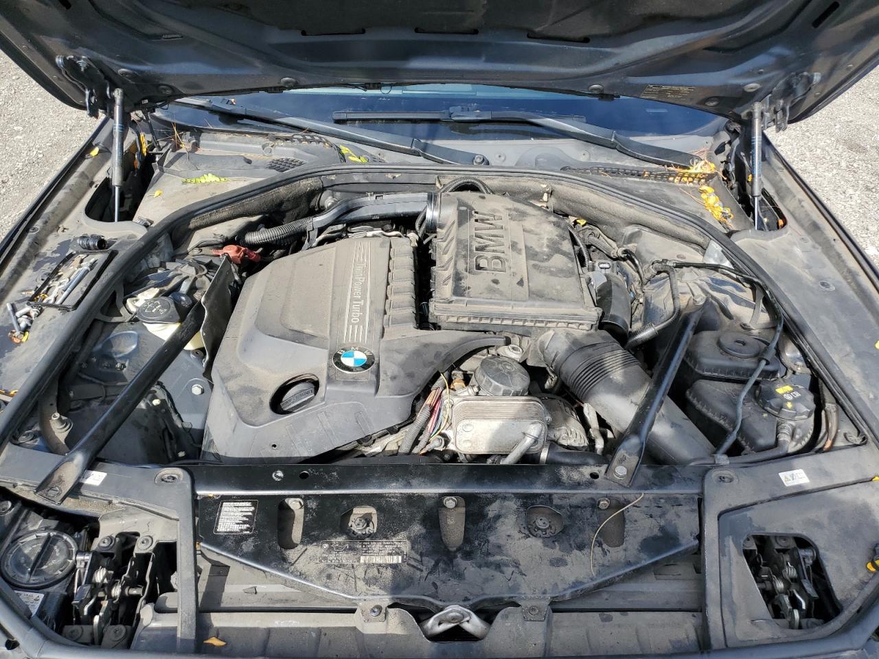 2014 BMW 535 Xi - zdjęcie 11