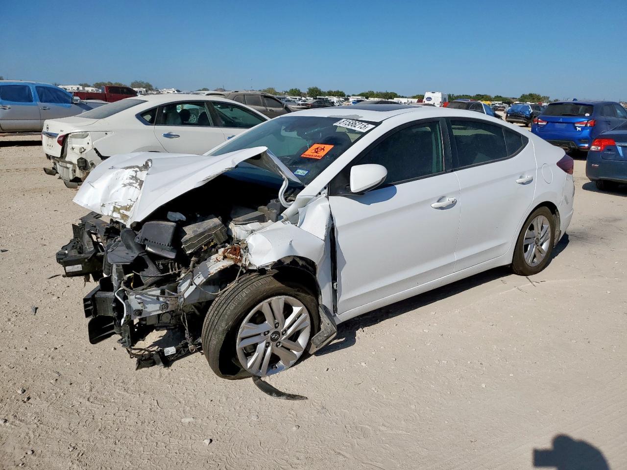 2020 Hyundai Elantra Sel - zdjęcie główne