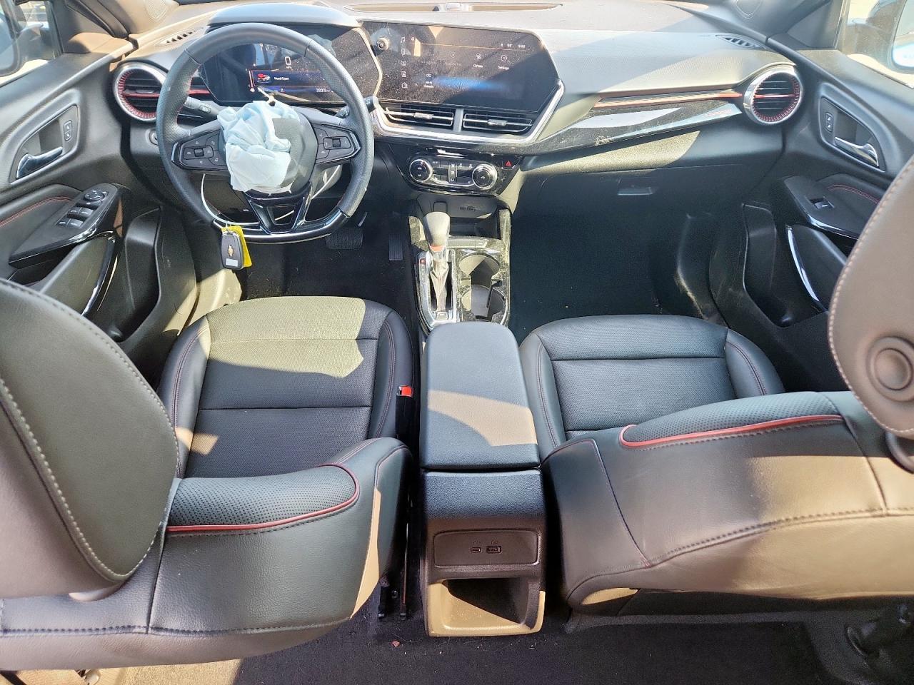 2025 Chevrolet Trax 2Rs - zdjęcie 8