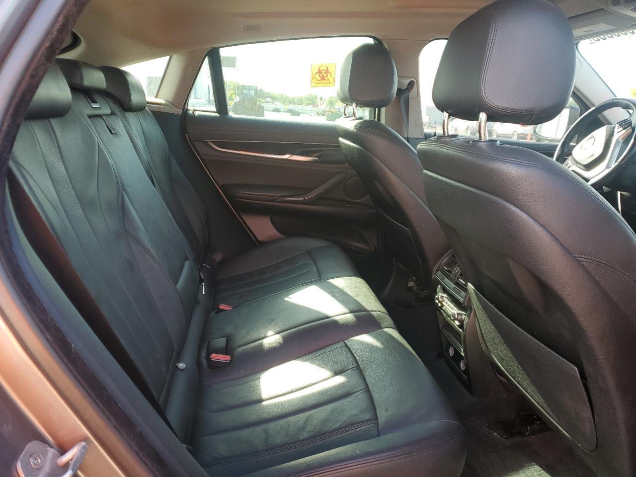 2016 BMW X6 xDrive35I - zdjęcie 11