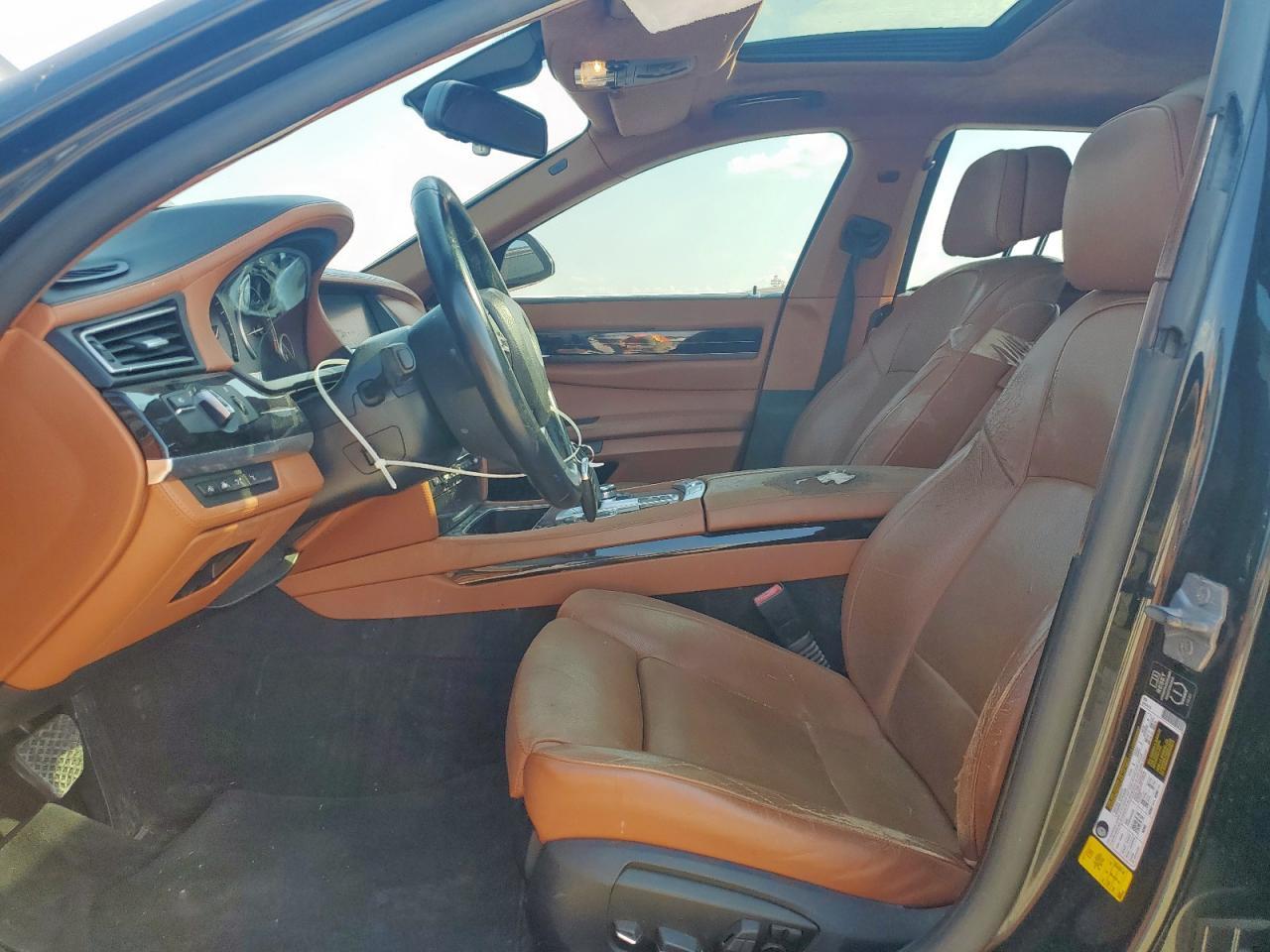 2013 BMW 740 Li - zdjęcie 7