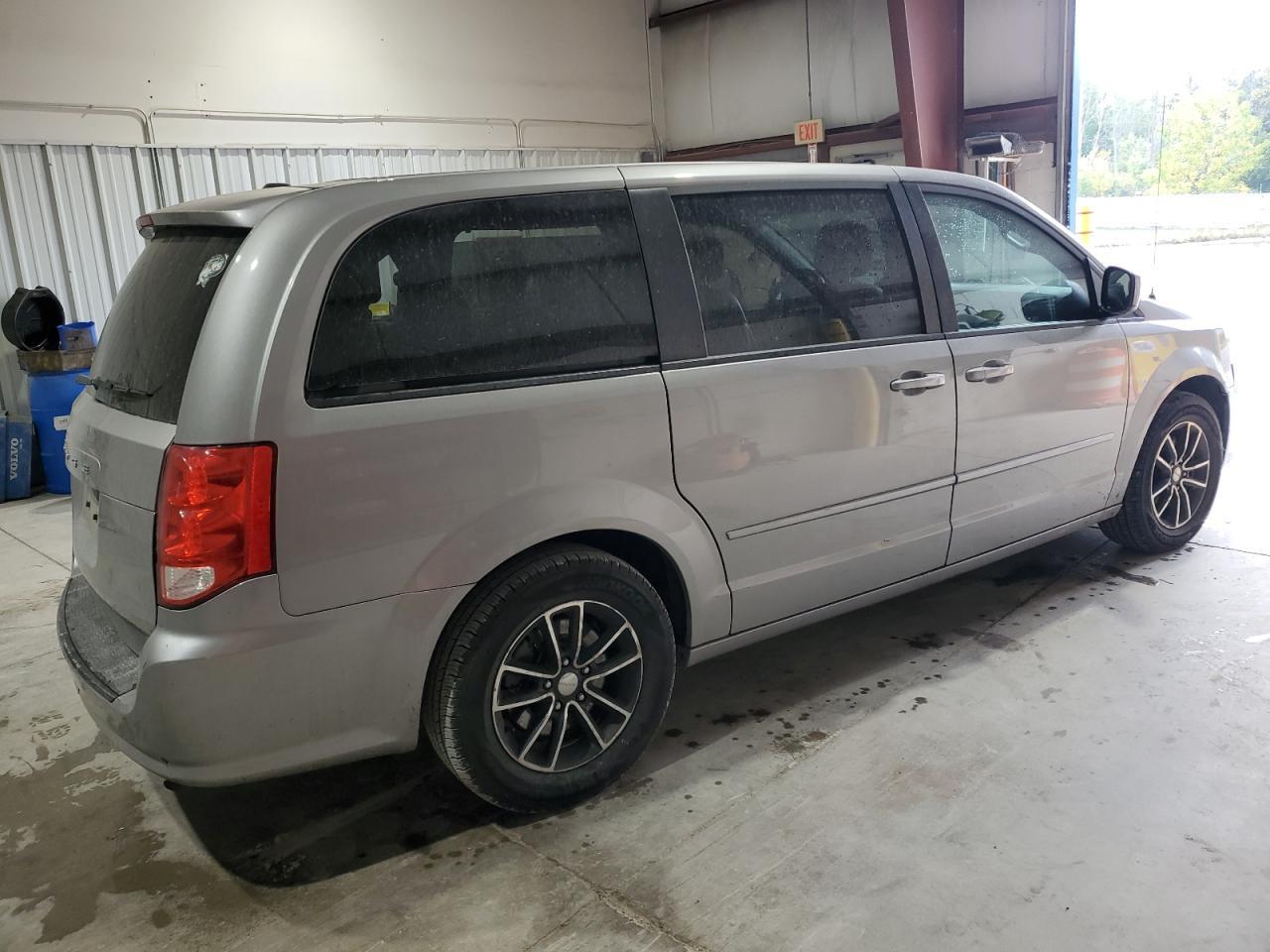 2016 Dodge Grand Caravan Sxt - zdjęcie 3