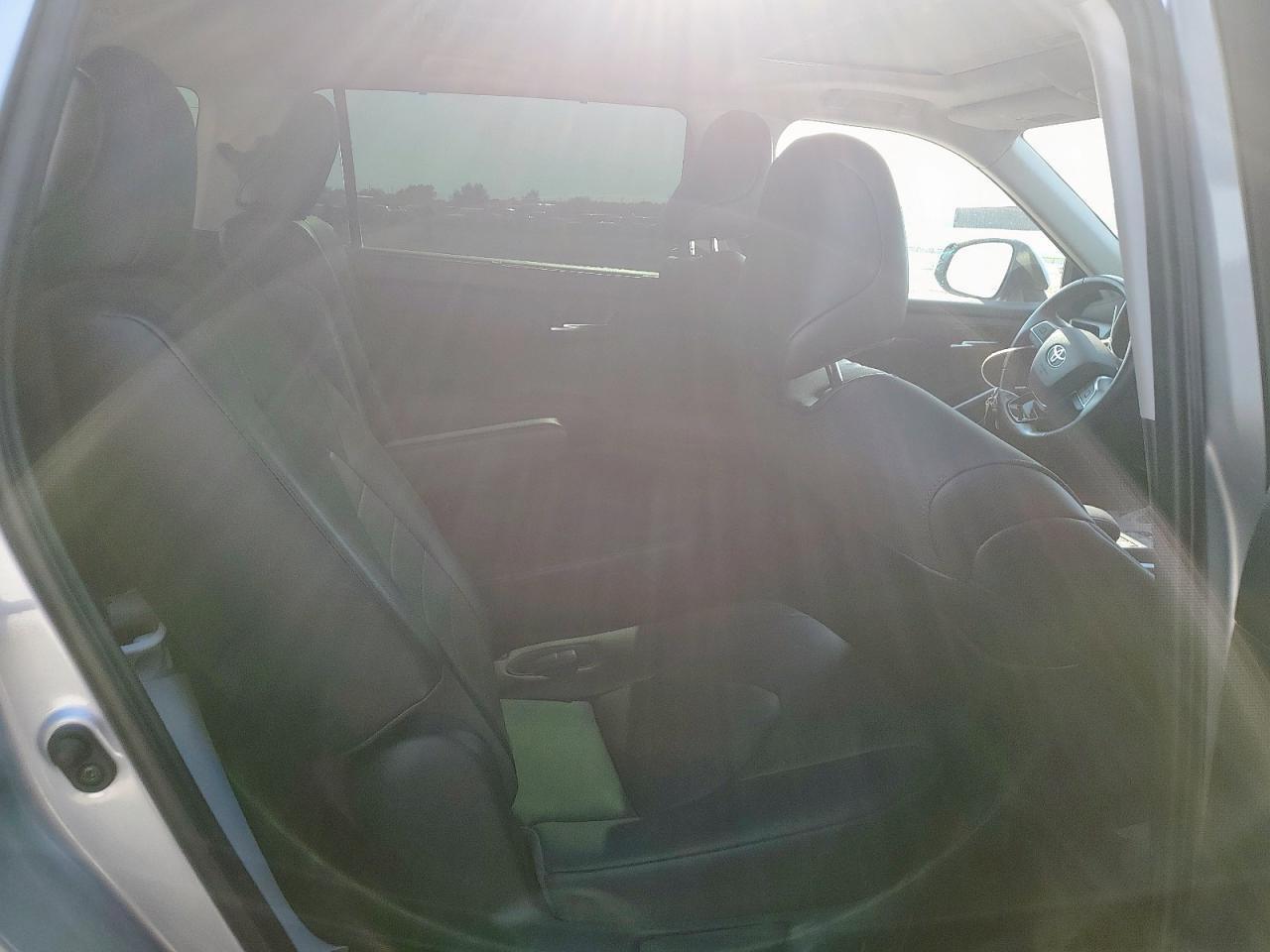 2021 Toyota Highlander - zdjęcie 11