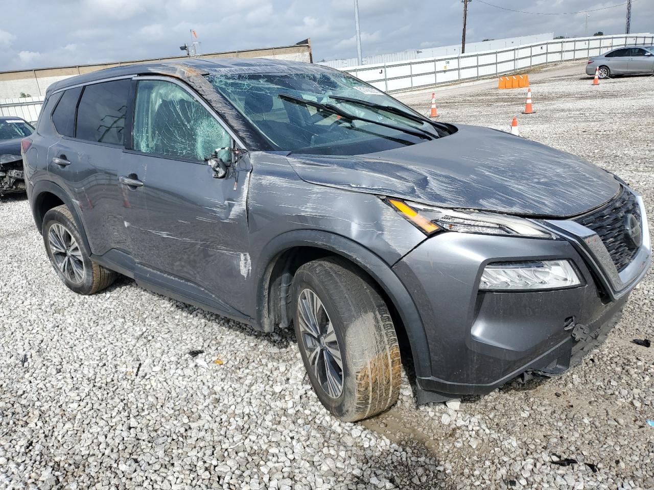 2021 Nissan Rogue - zdjęcie 4