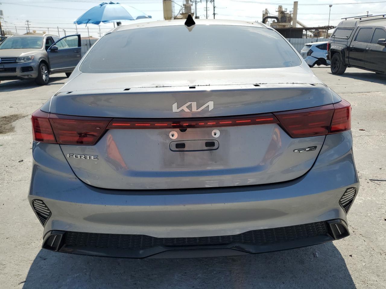2023 Kia Forte Gt Line - zdjęcie 6