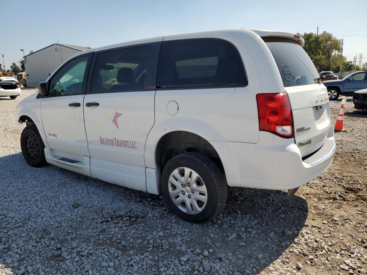 2019 Dodge Grand Caravan Se - zdjęcie 2