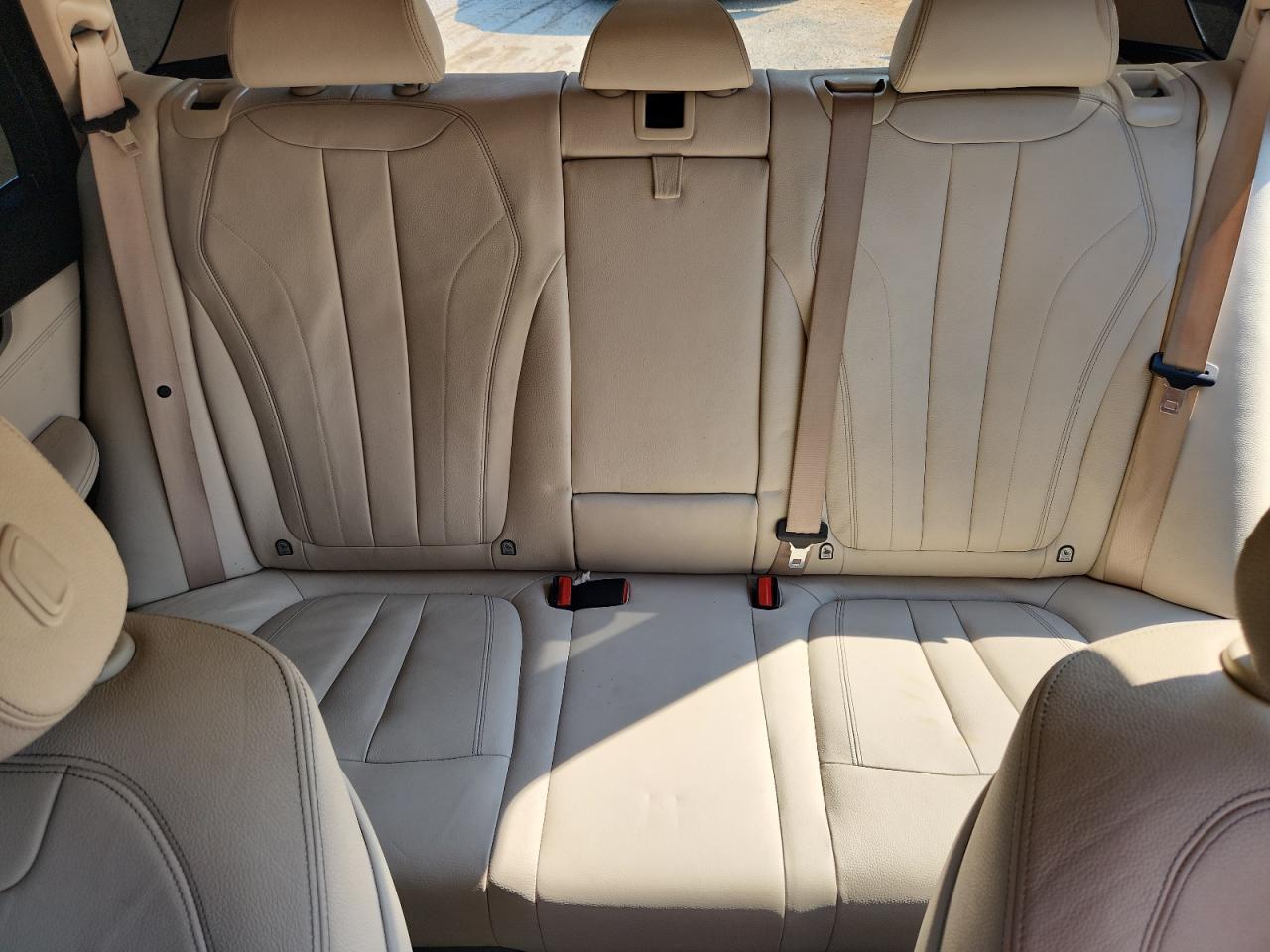 2015 BMW X5 xDrive35D - zdjęcie 10