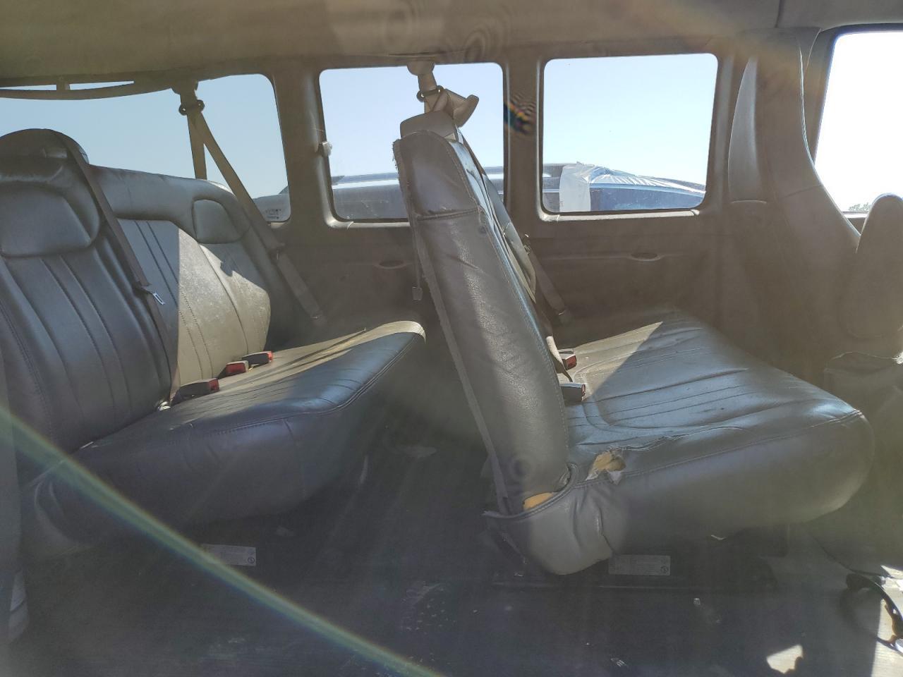 2019 Chevrolet Express G3500 Ls - zdjęcie 11