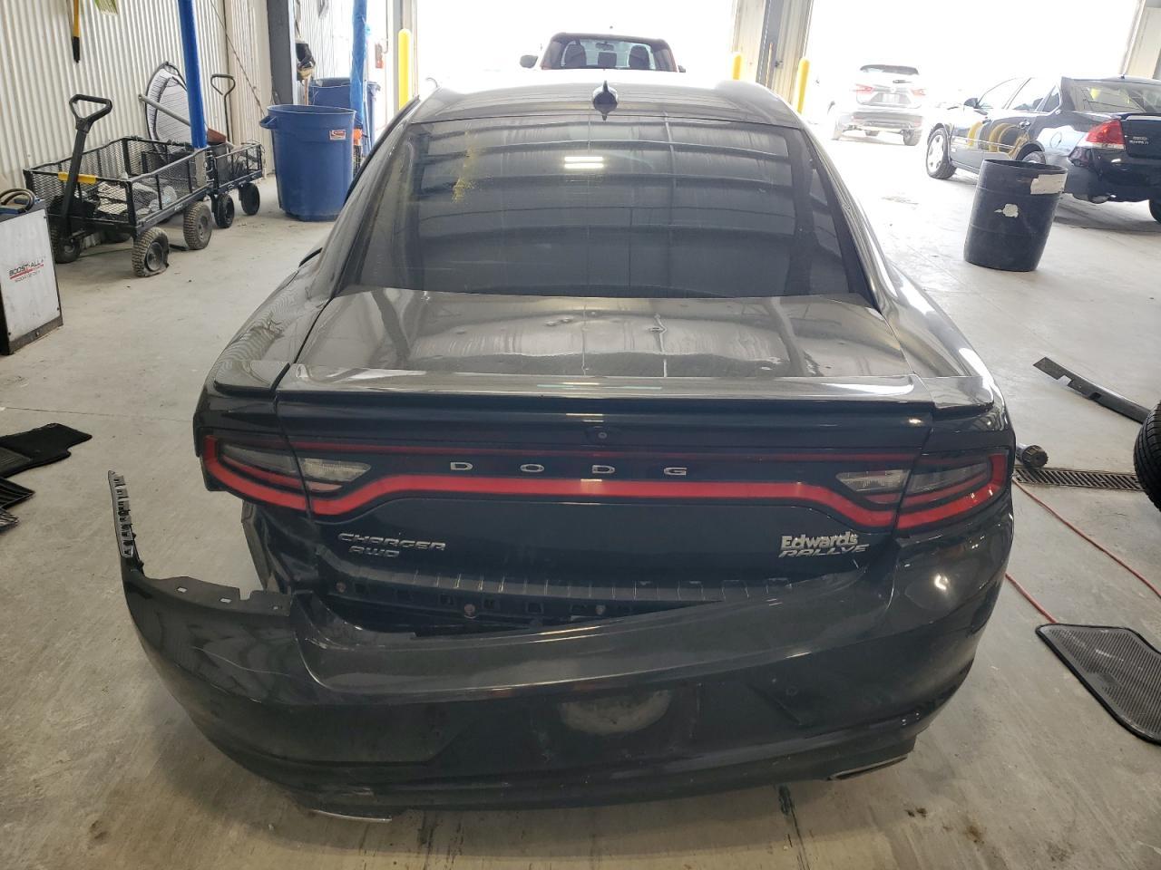 2015 Dodge Charger Sxt - zdjęcie 6