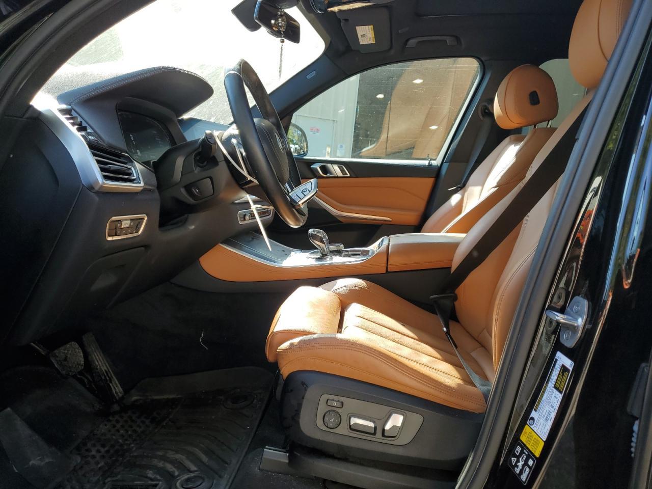 2022 BMW X5 xDrive40I - zdjęcie 7