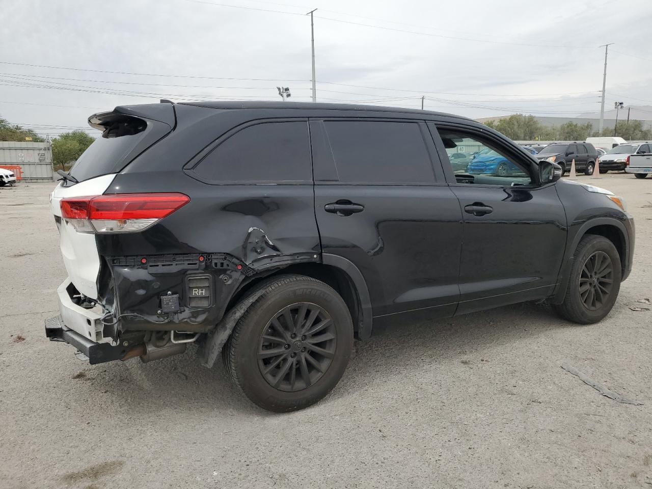 2018 Toyt Highlander - zdjęcie 3