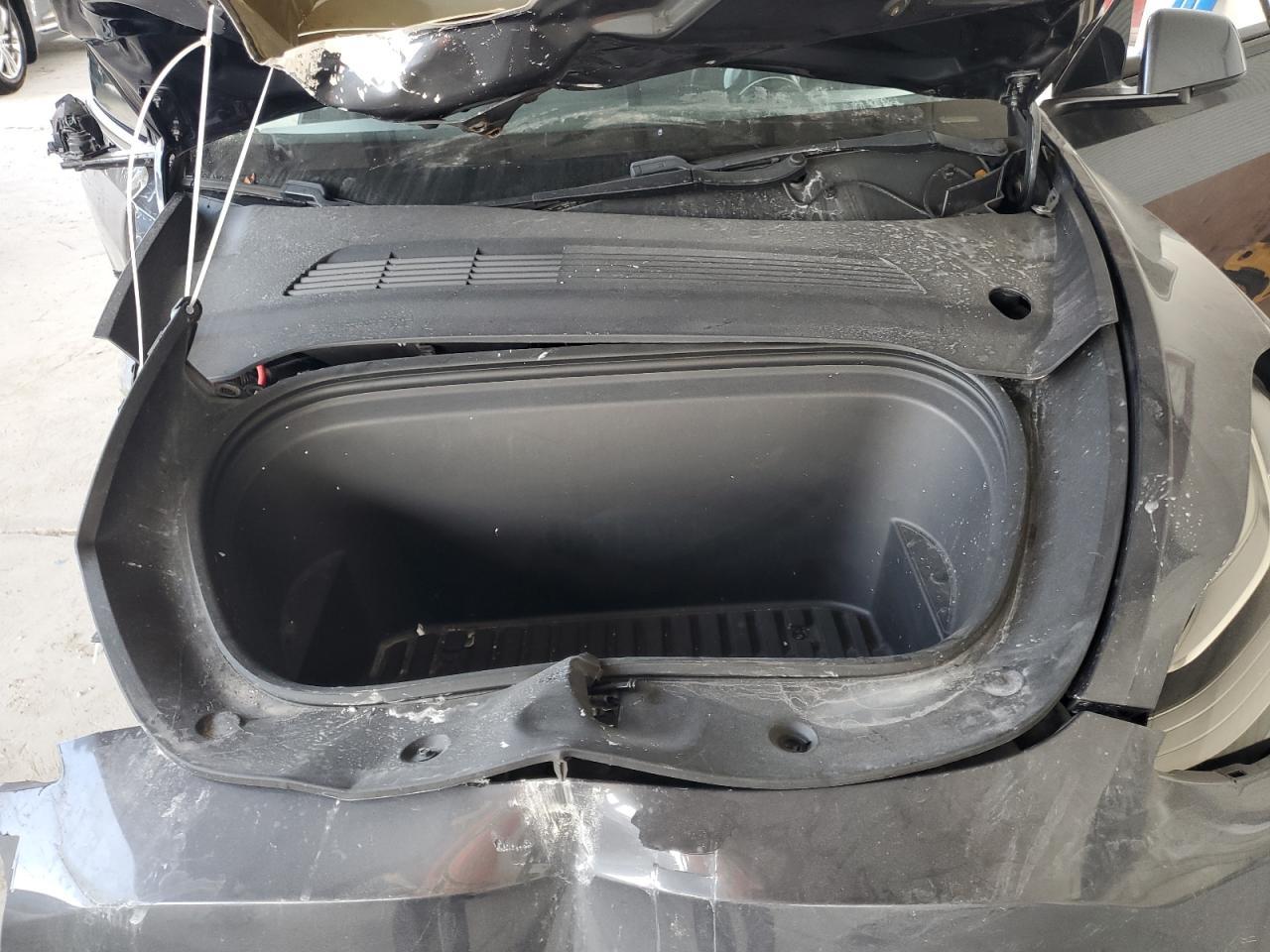 2020 Tesla Model Y - zdjęcie 12